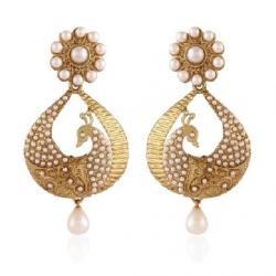 I Jewels Traditional Peacock Shaped Pearl Alloy Chandbali Earring