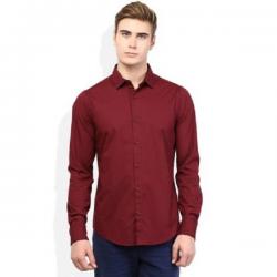 Black Bee Mens Solid Casual Maroon Shirt